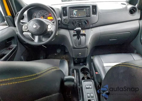 2014 Nissan Nv200 Taxi z USA, uszkodzony, nr VIN 3N8CM0JT8EK702680